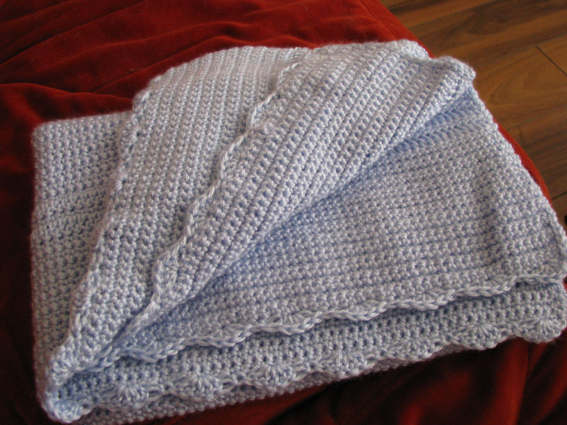  » Knit amp; Crochet Tutorials » Free Pattern: Scalloped Baby Blanket